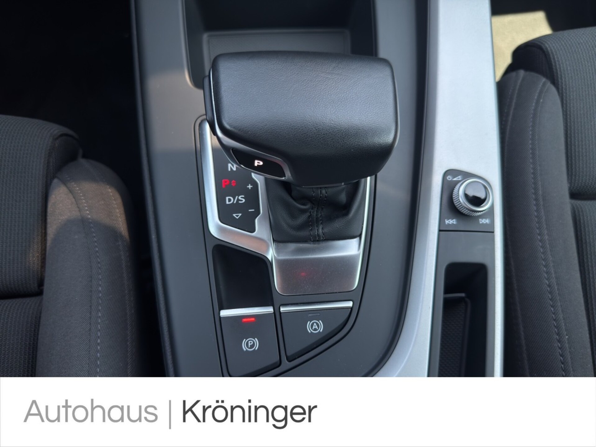 Audi A4 Limousine Advanced
