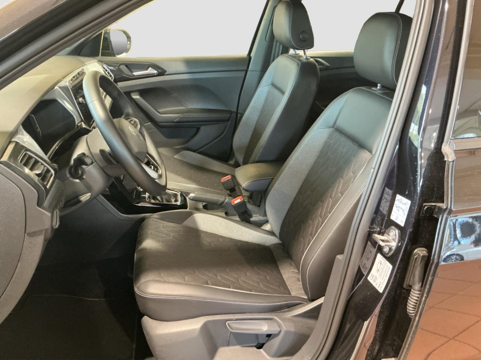 Volkswagen T-Cross – Bild 10