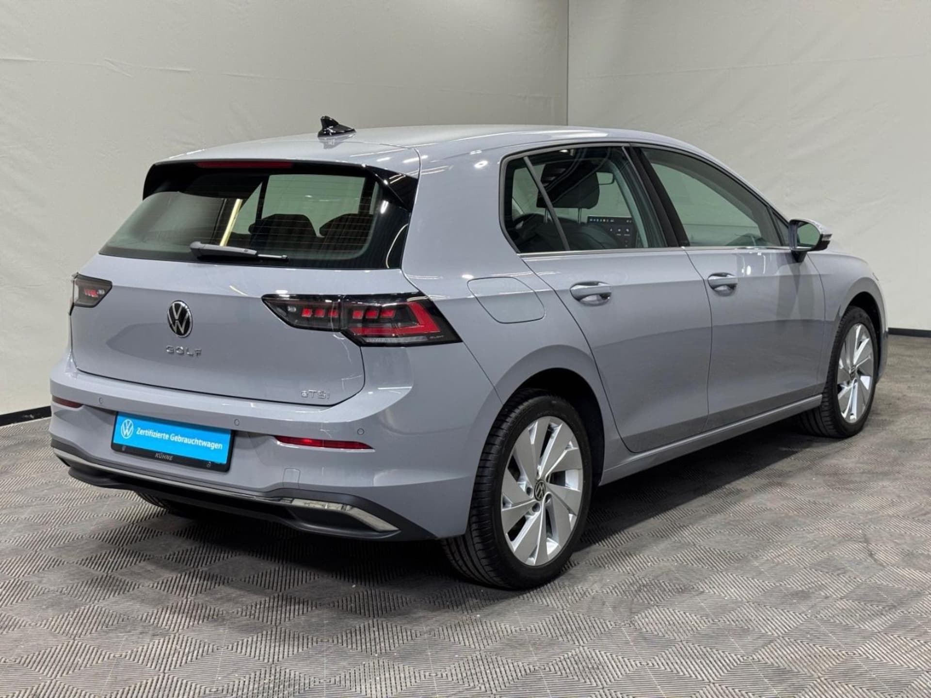 Volkswagen Golf Style