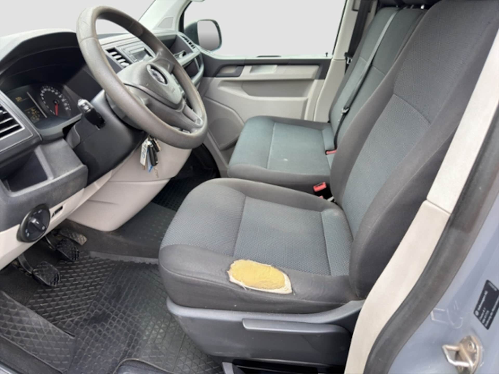 Volkswagen T6 Transporter Kasten kurzer Radstand