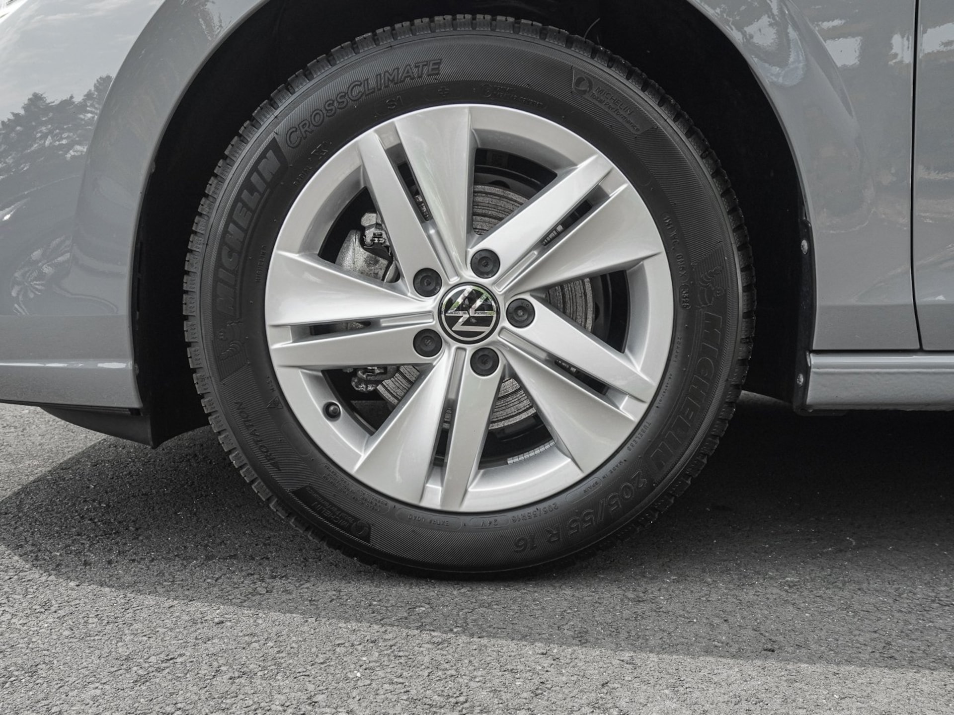 Volkswagen Golf Life