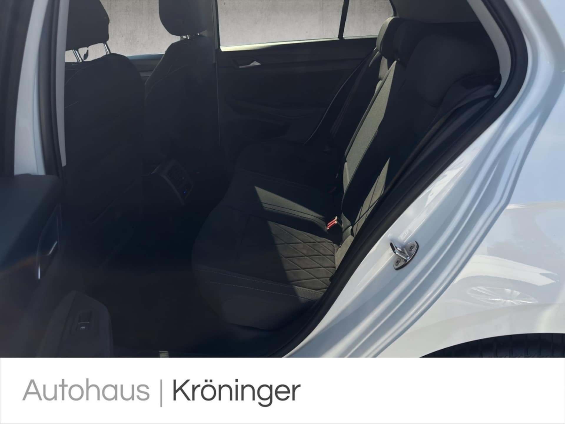 Volkswagen Golf Style
