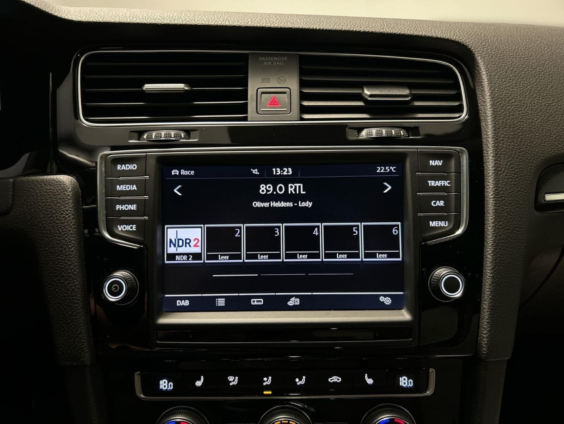 Volkswagen Golf R