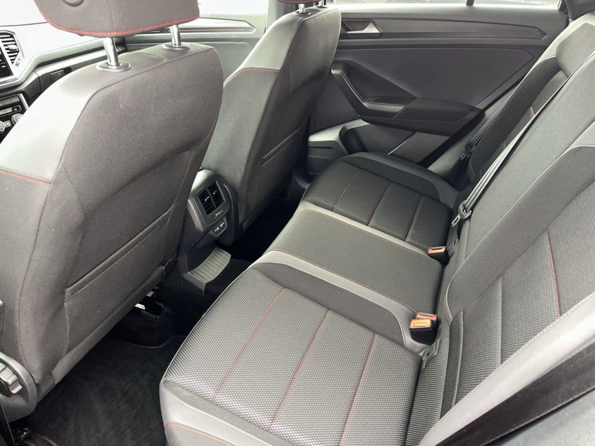 Volkswagen T-Roc Sport