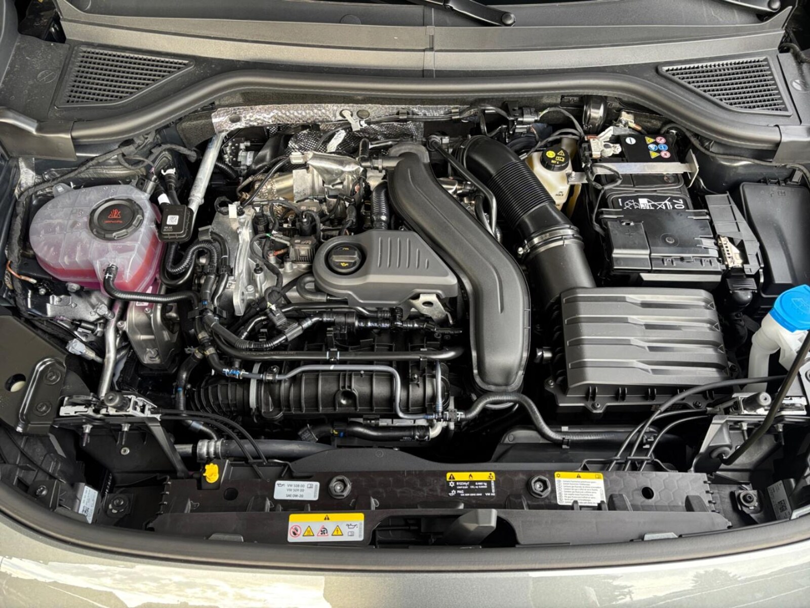 Volkswagen T-Roc – Bild 13