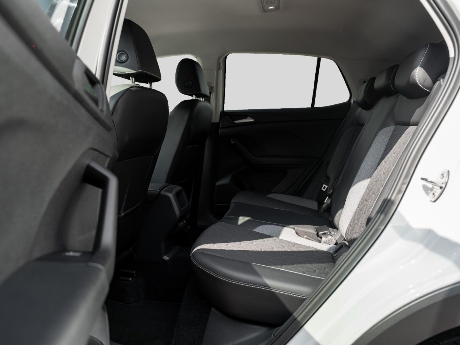 Volkswagen T-Cross – Bild 8