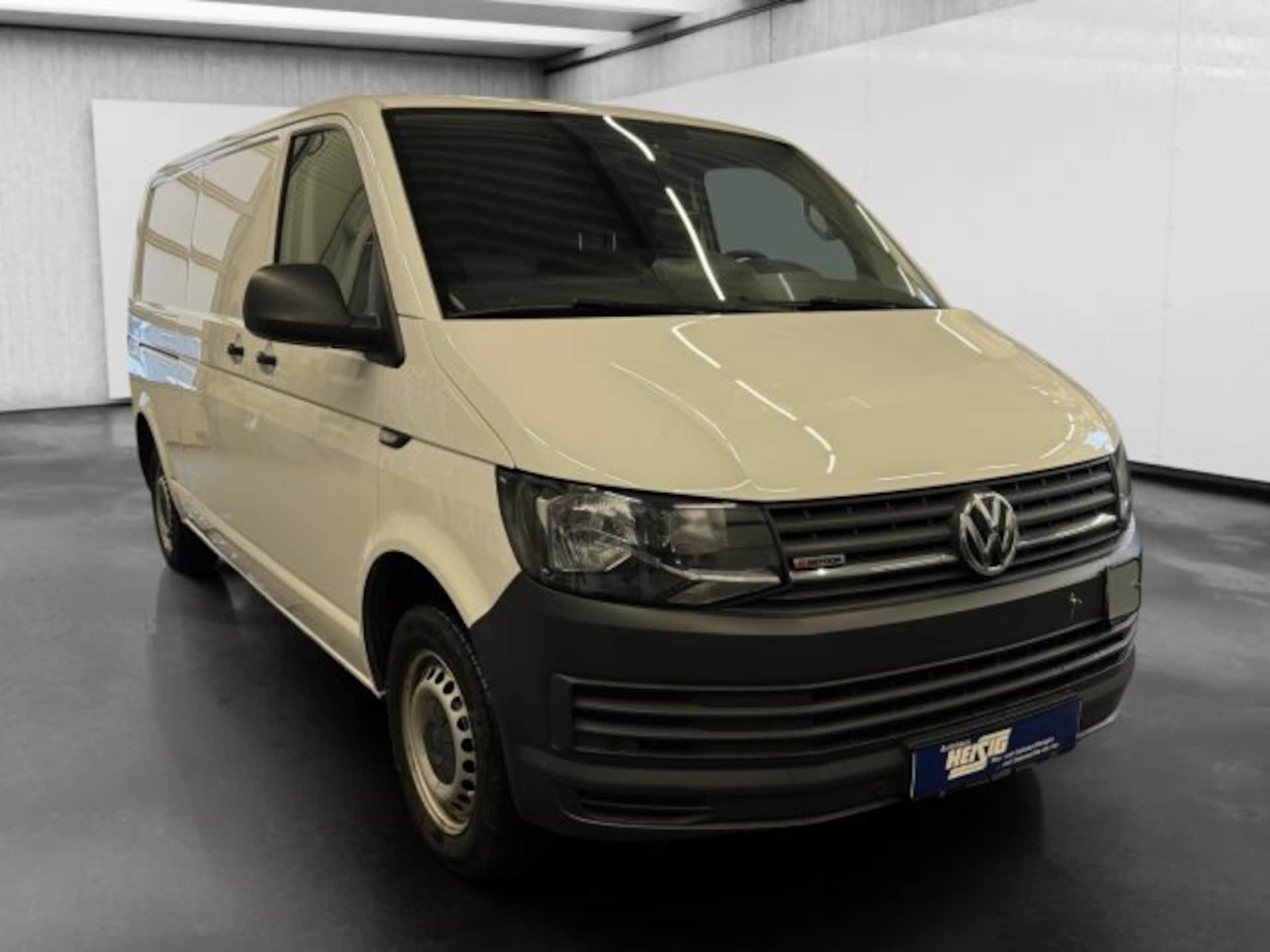 Volkswagen T6 Transporter Kasten langer Radstand