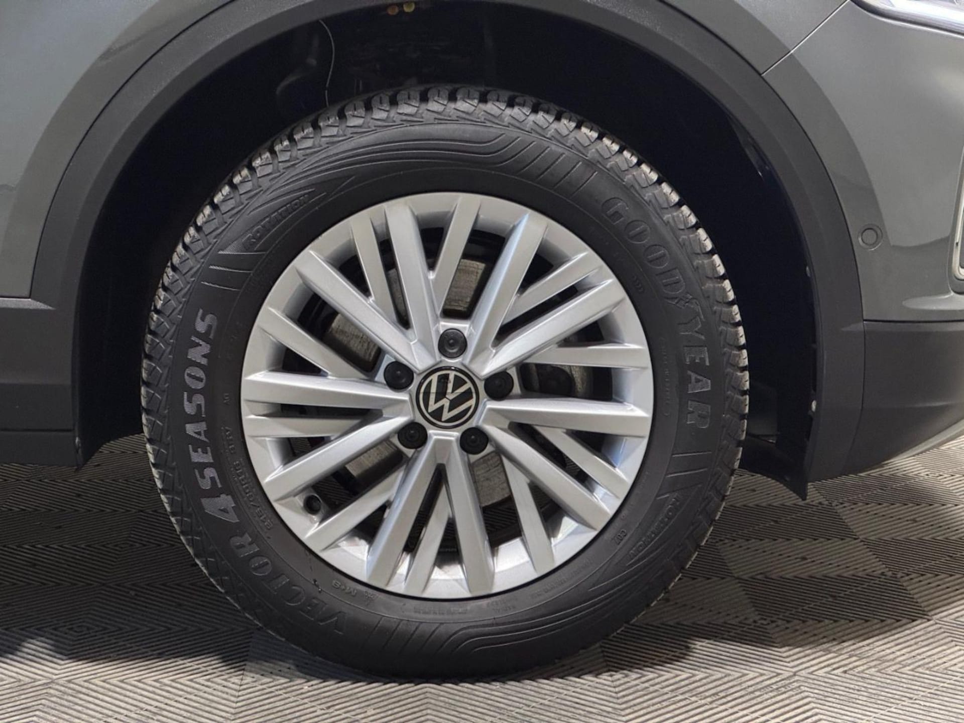 Volkswagen T-Roc Life