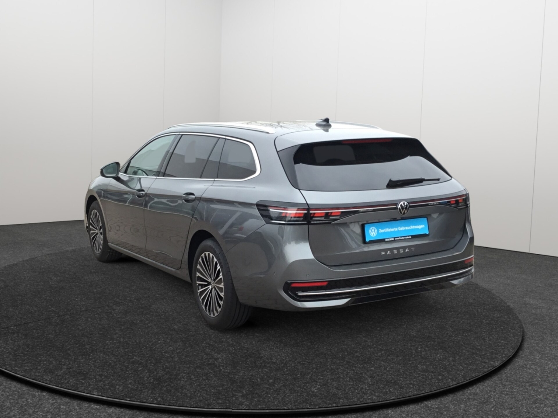 Volkswagen Passat Elegance