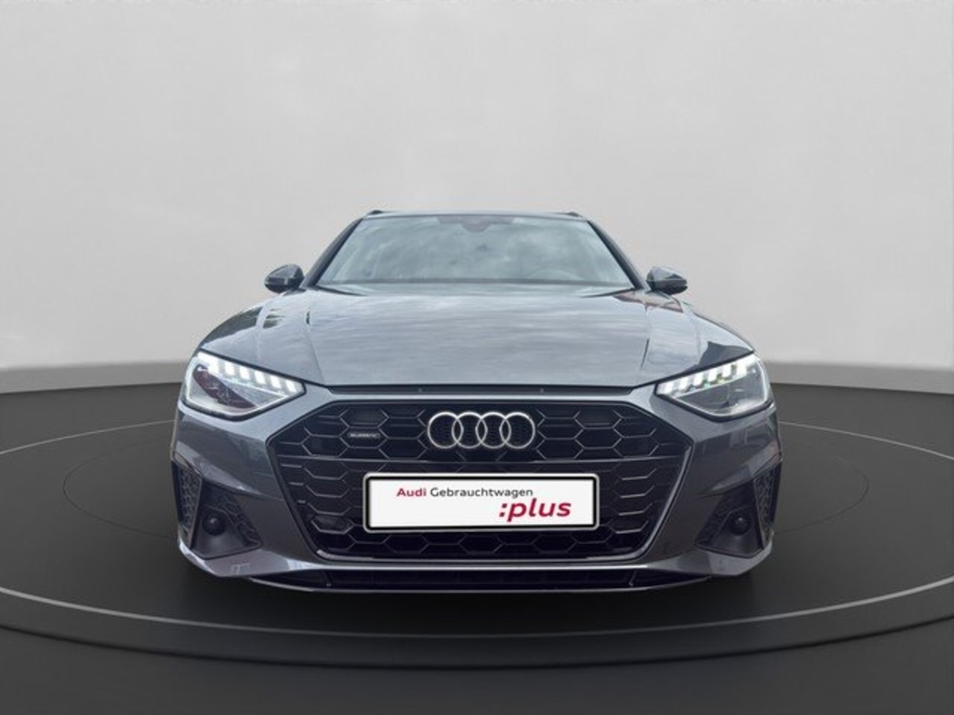 Audi A4 Avant S line