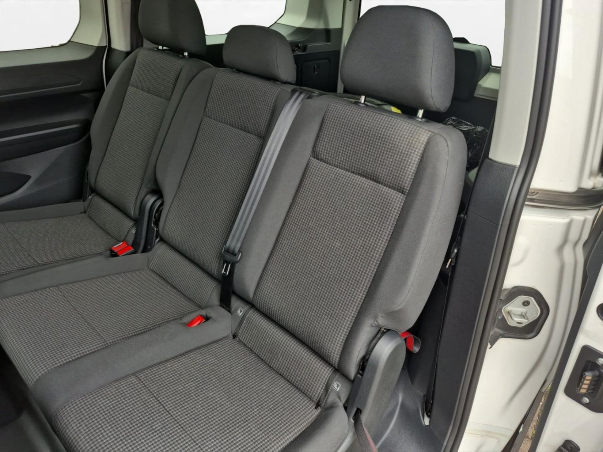 Volkswagen Caddy Maxi Kombi Basis-Modell