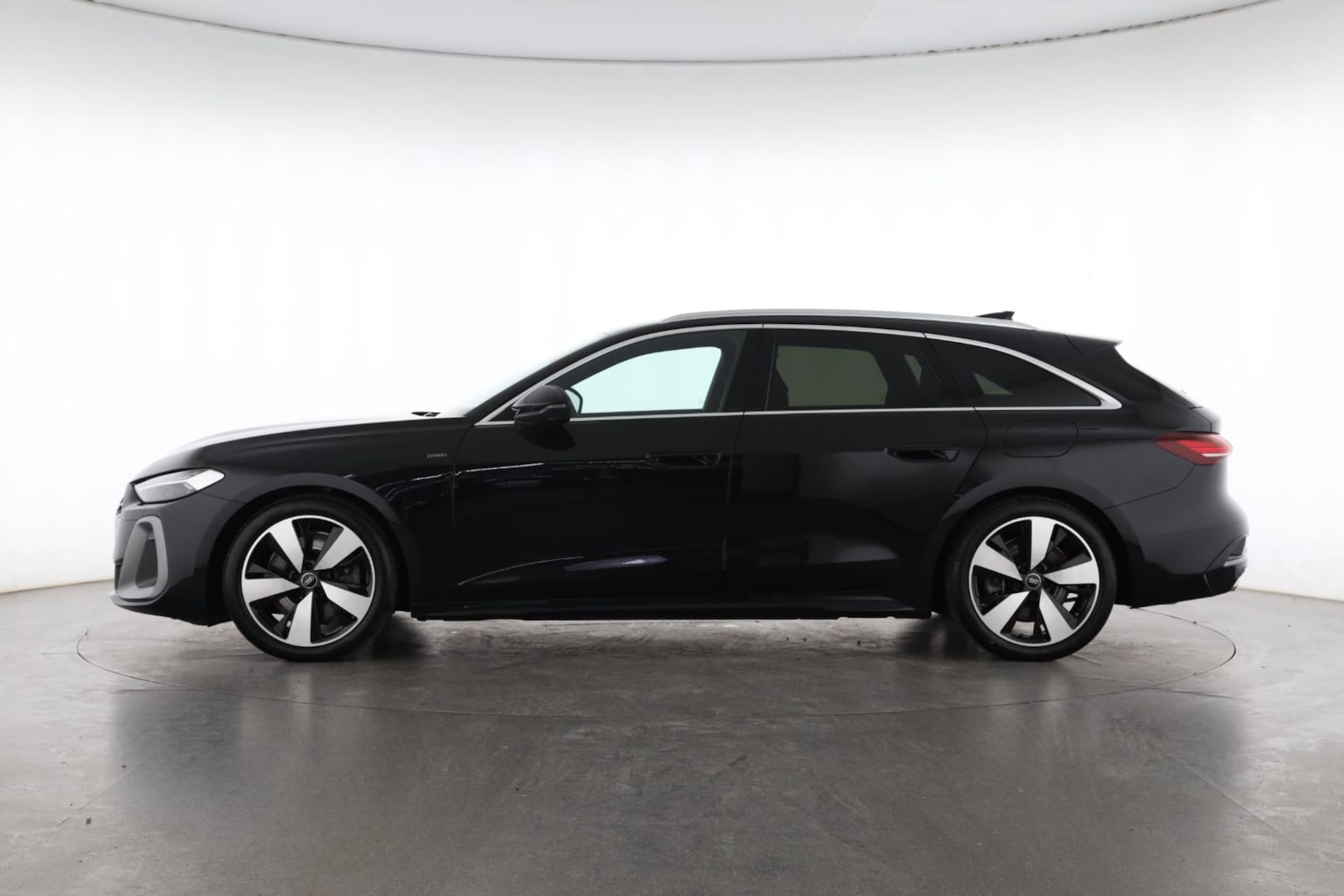 Audi A5 Avant e-hybrid