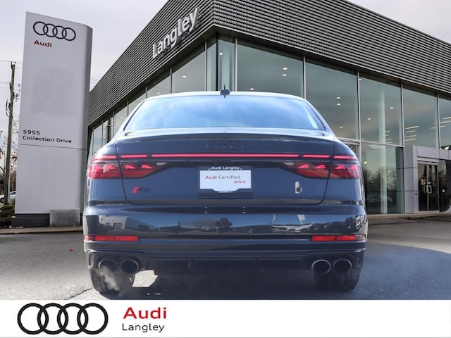 2022 Audi Audi S8 L
