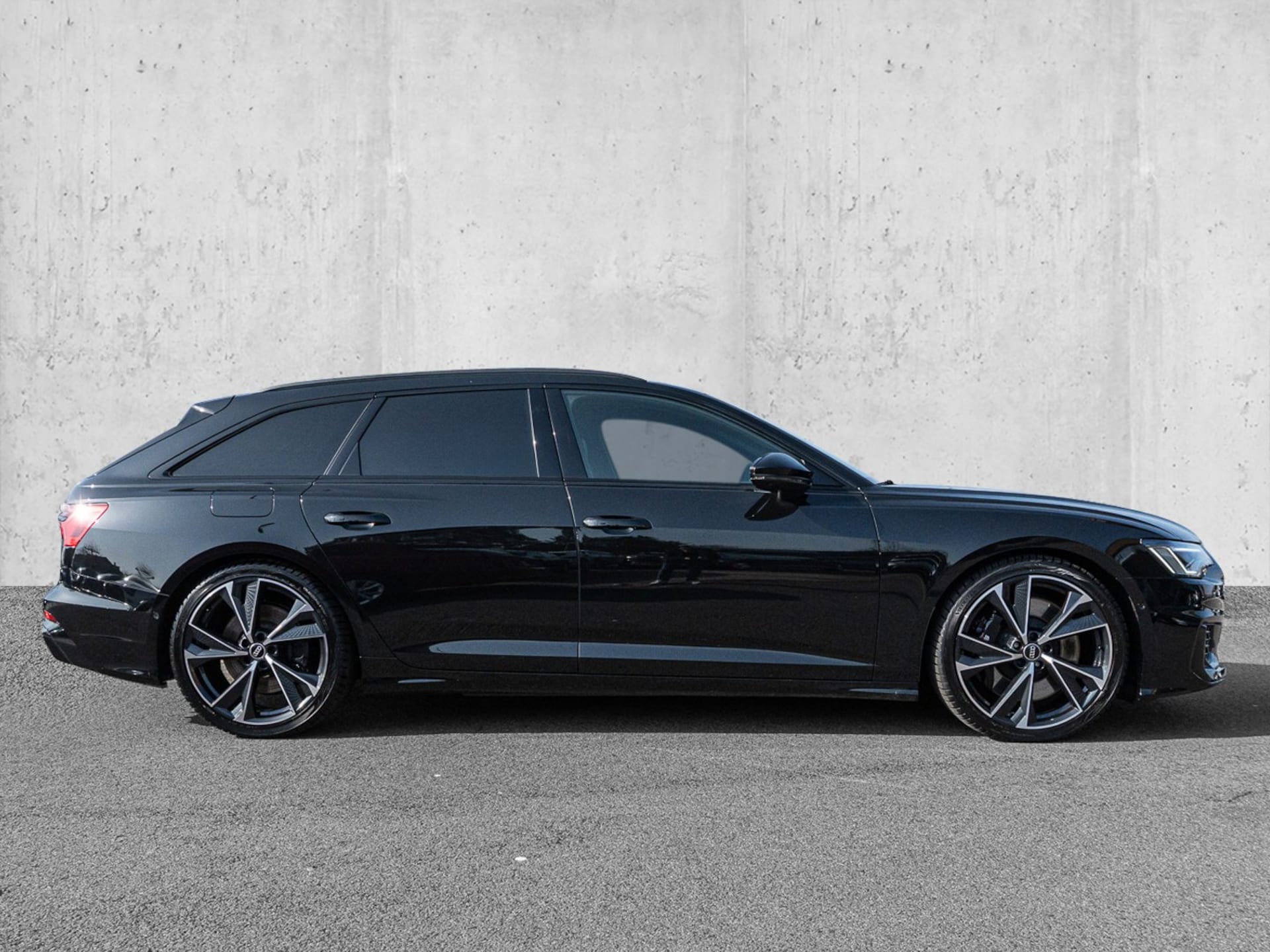 Audi S6 Avant
