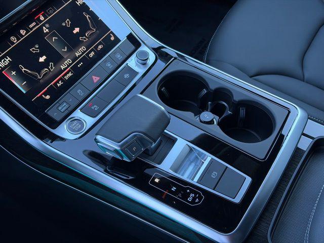 2026 Audi Q7 Premium - Photo 14