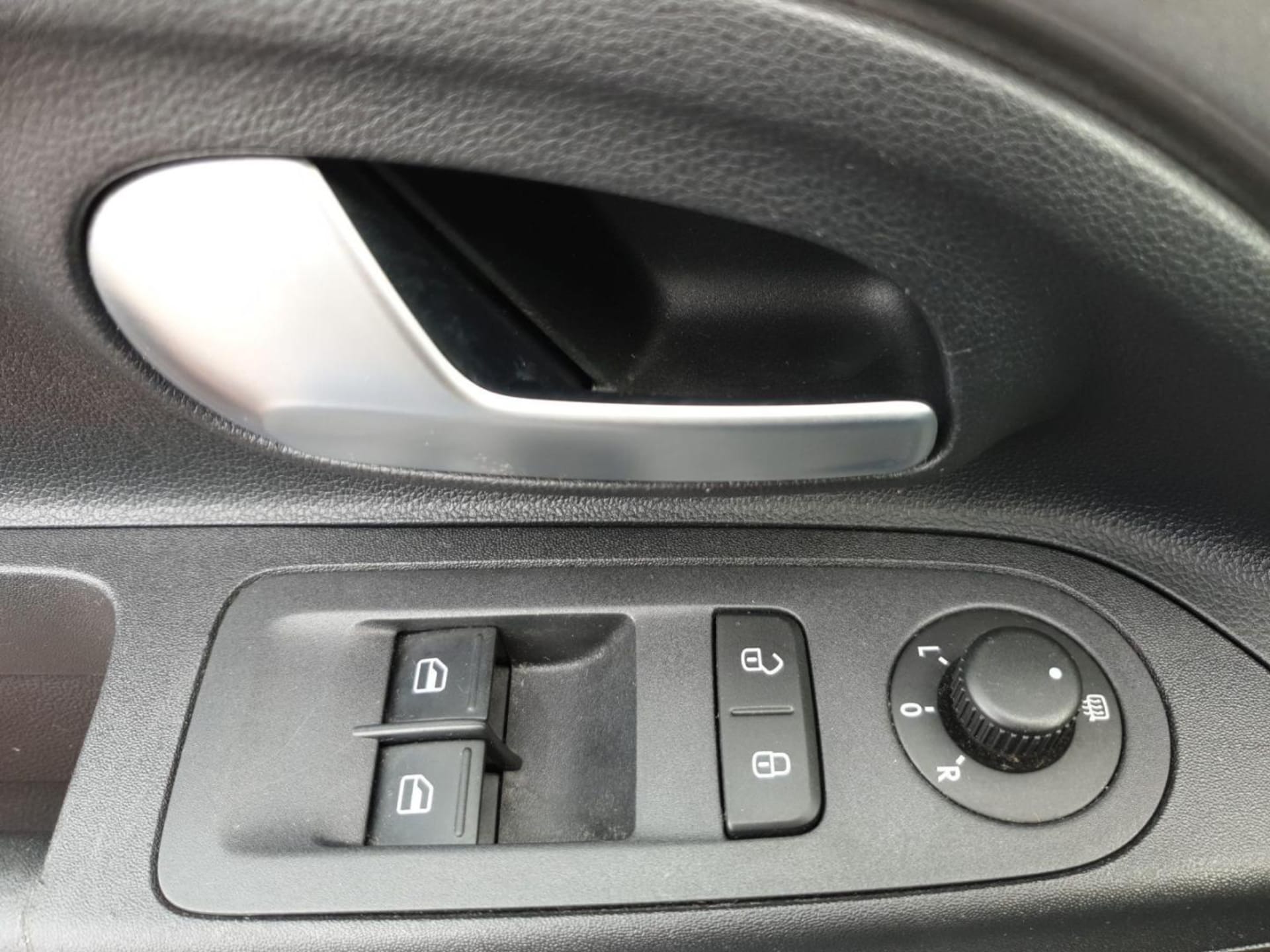 Volkswagen e-up! Style "Plus"