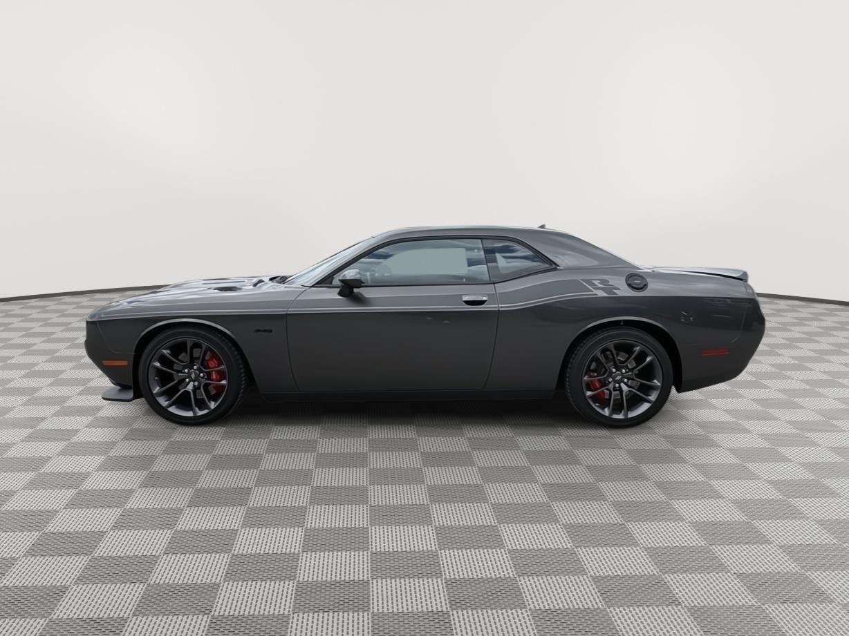 Used 2023 Dodge Challenger R/T with VIN 2C3CDZBT1PH645232 for sale in Kansas City