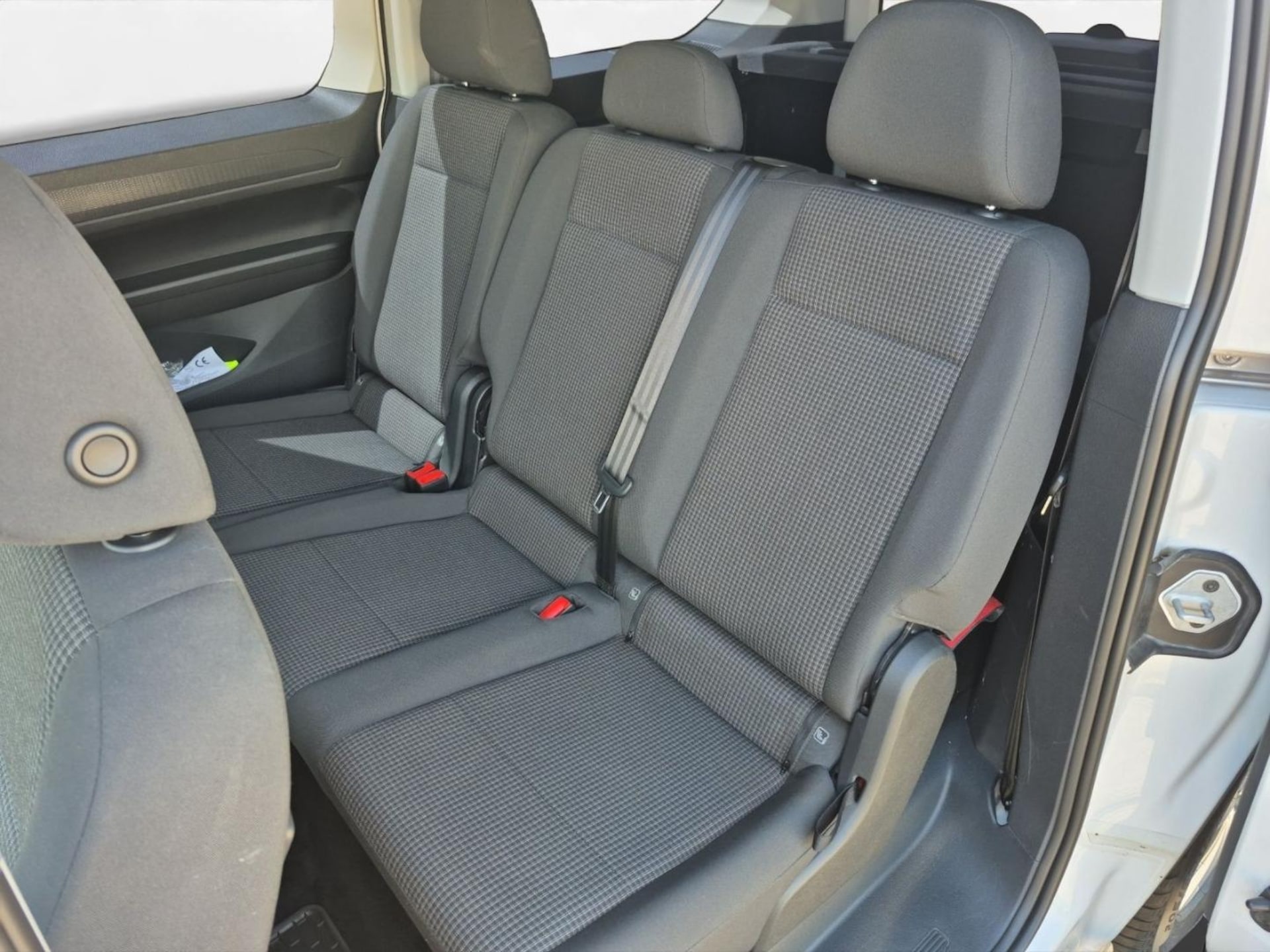Volkswagen Caddy Maxi Basis-Modell