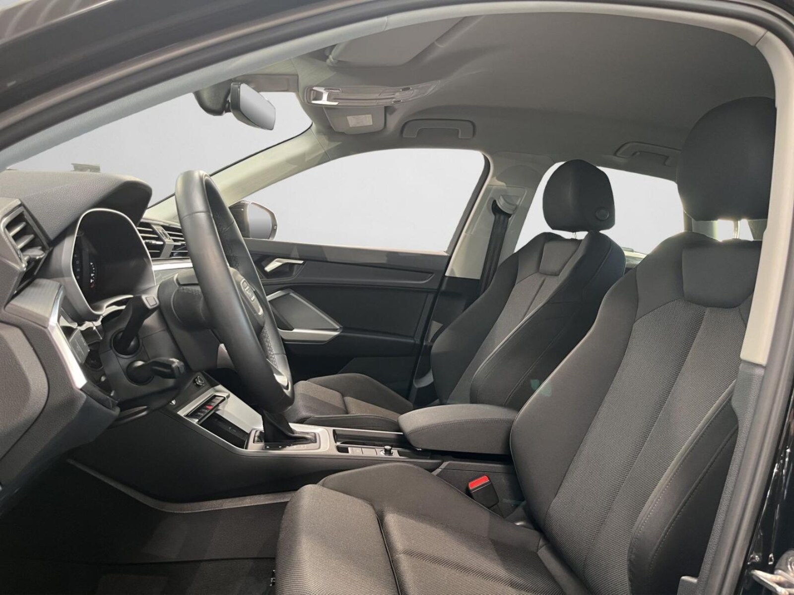 Audi Q3 – Bild 12