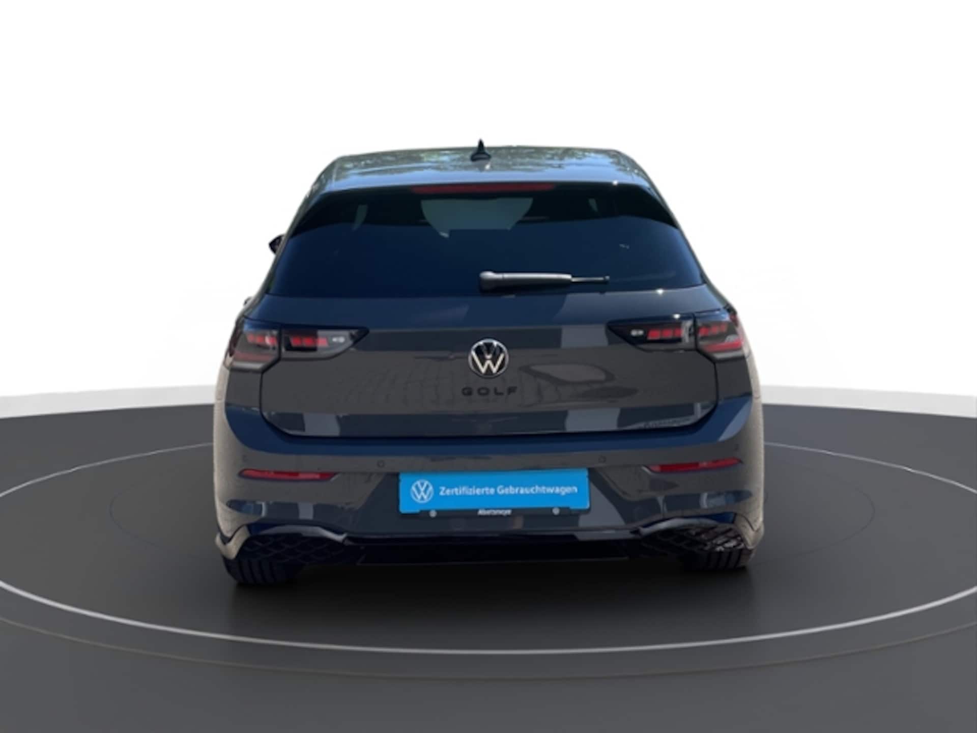 Volkswagen Golf R-Line
