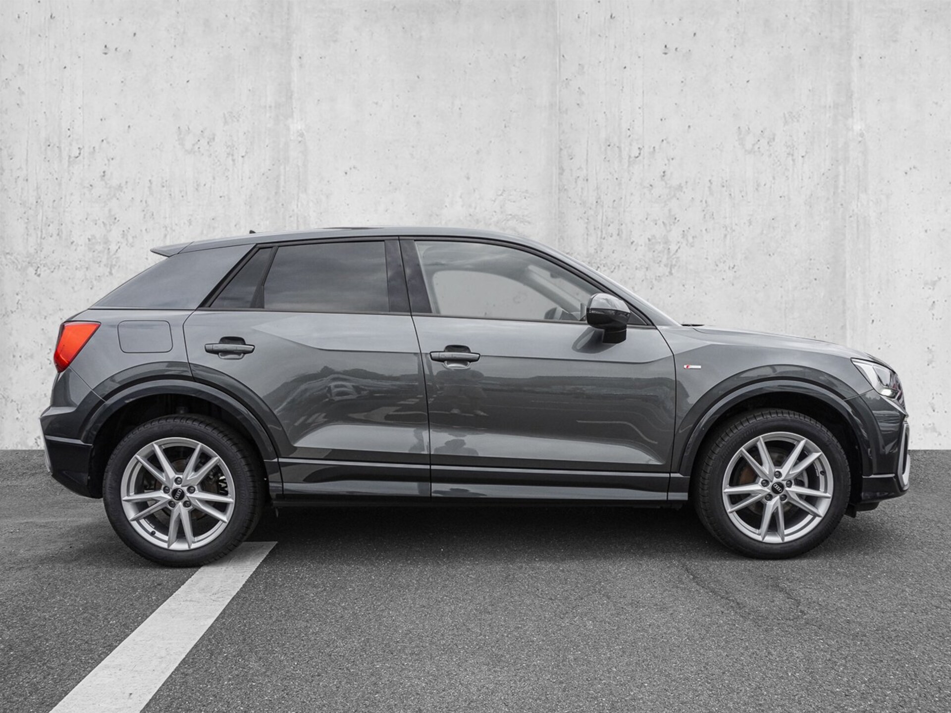 Audi Q2 S line
