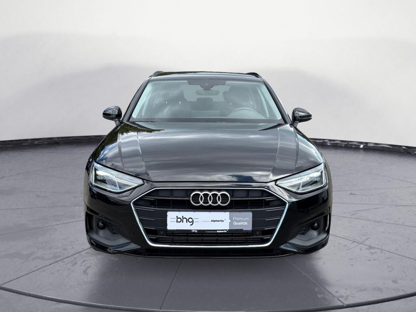Bild über Audi A4 Avant 35 TFSI S tronic - für weitere Informationen kontaktieren Sie den Audi Partner