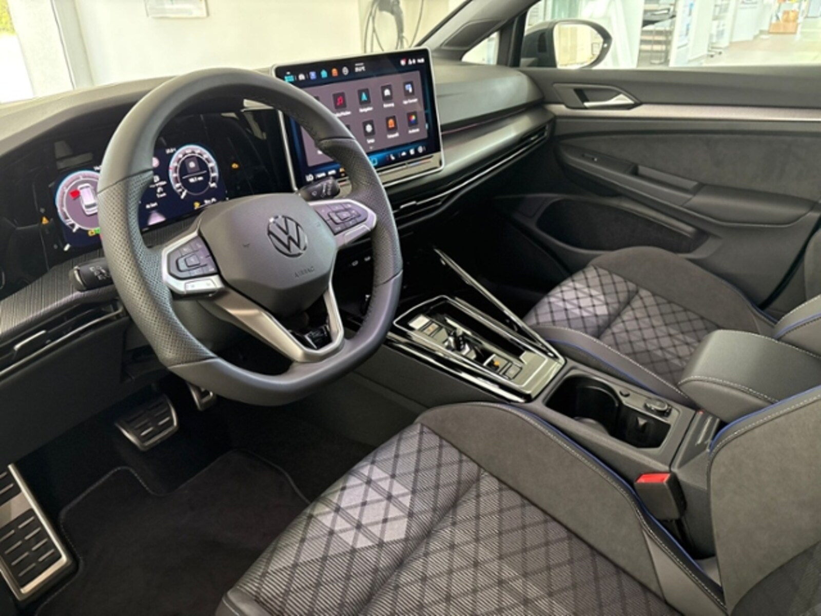 Volkswagen Golf Variant – Bild 15