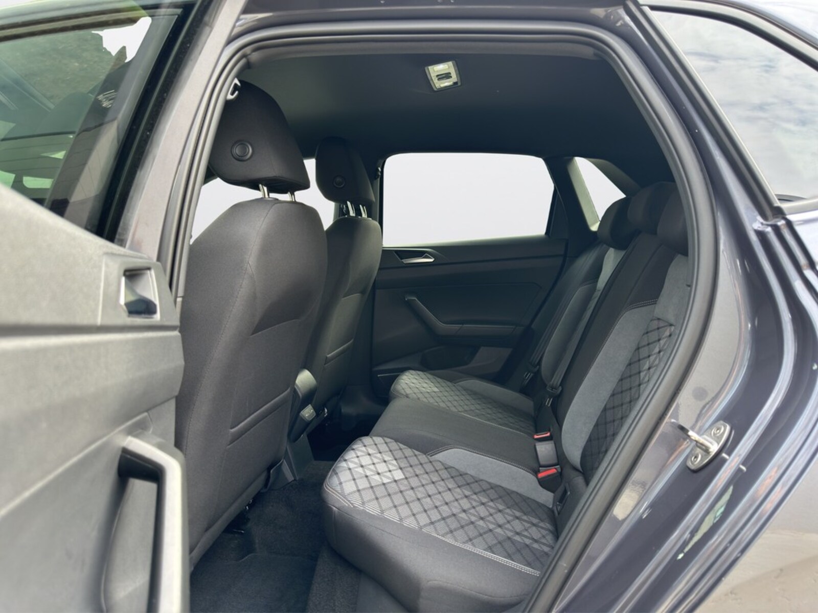 Volkswagen Polo – Bild 12