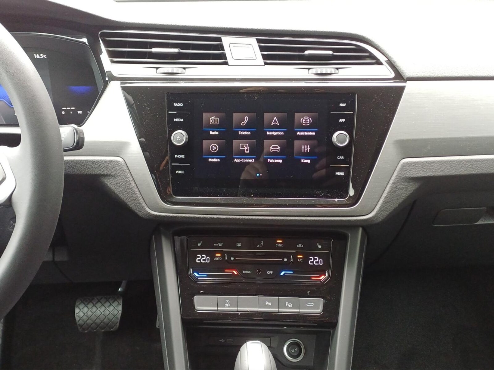 Volkswagen Touran – Bild 11