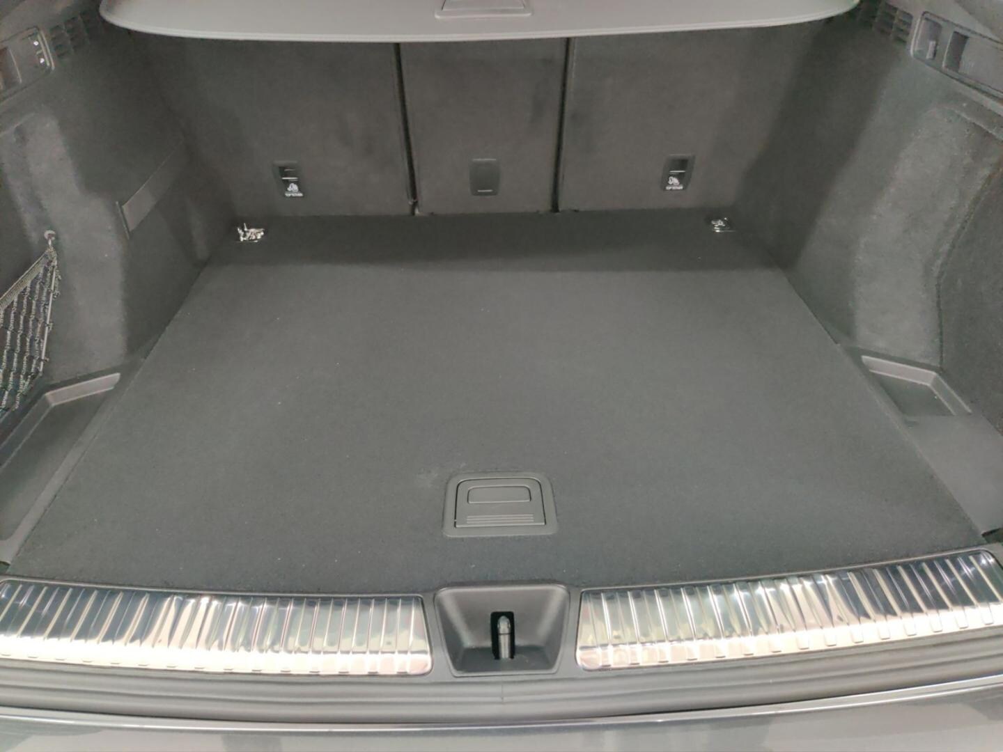 Bild über Audi Q5 Sportback TDI quattro 150 kW S tronic - für weitere Informationen kontaktieren Sie den Audi Partner