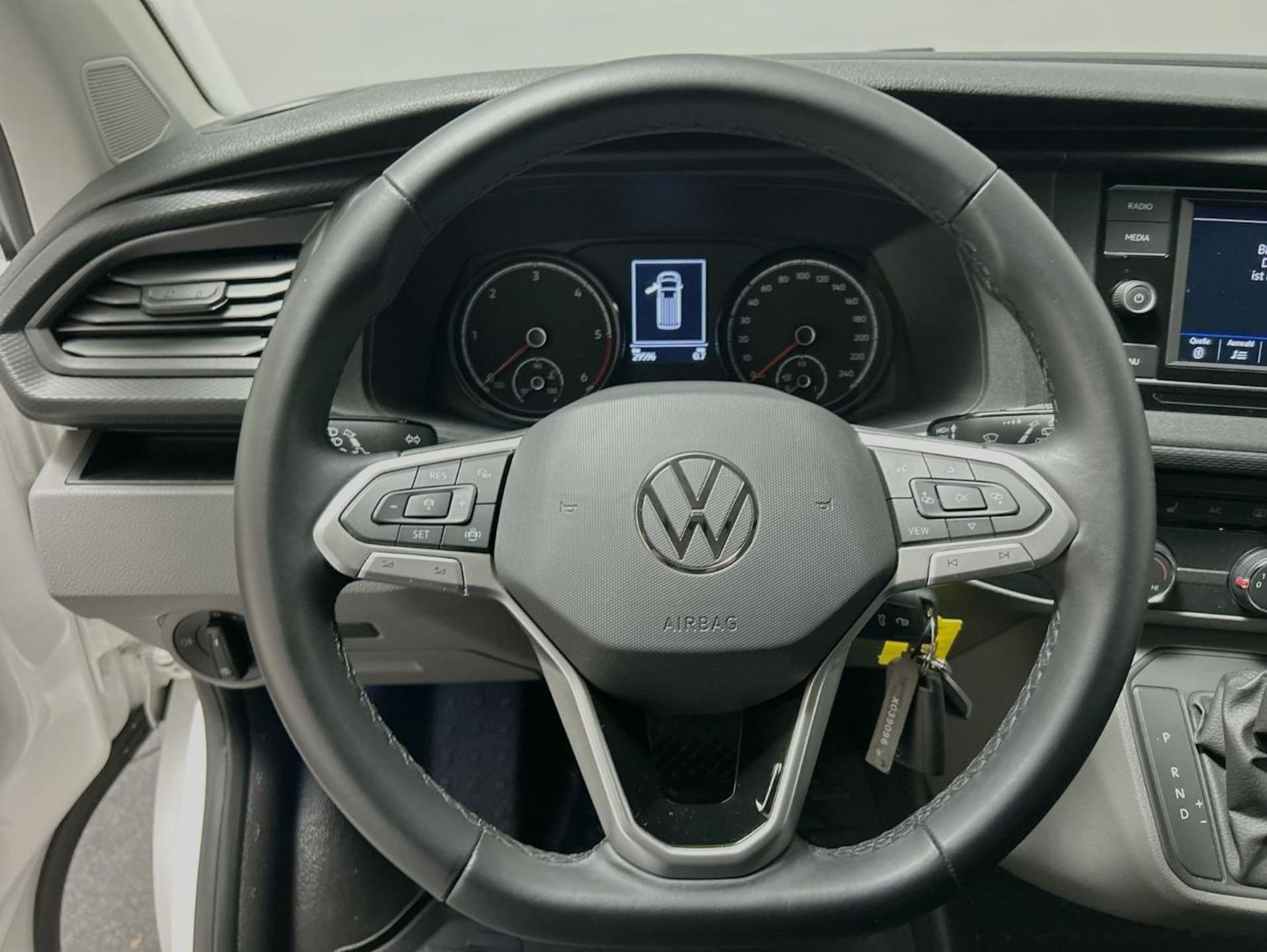 Volkswagen T6.1 Transporter Kasten kurzer Radstand