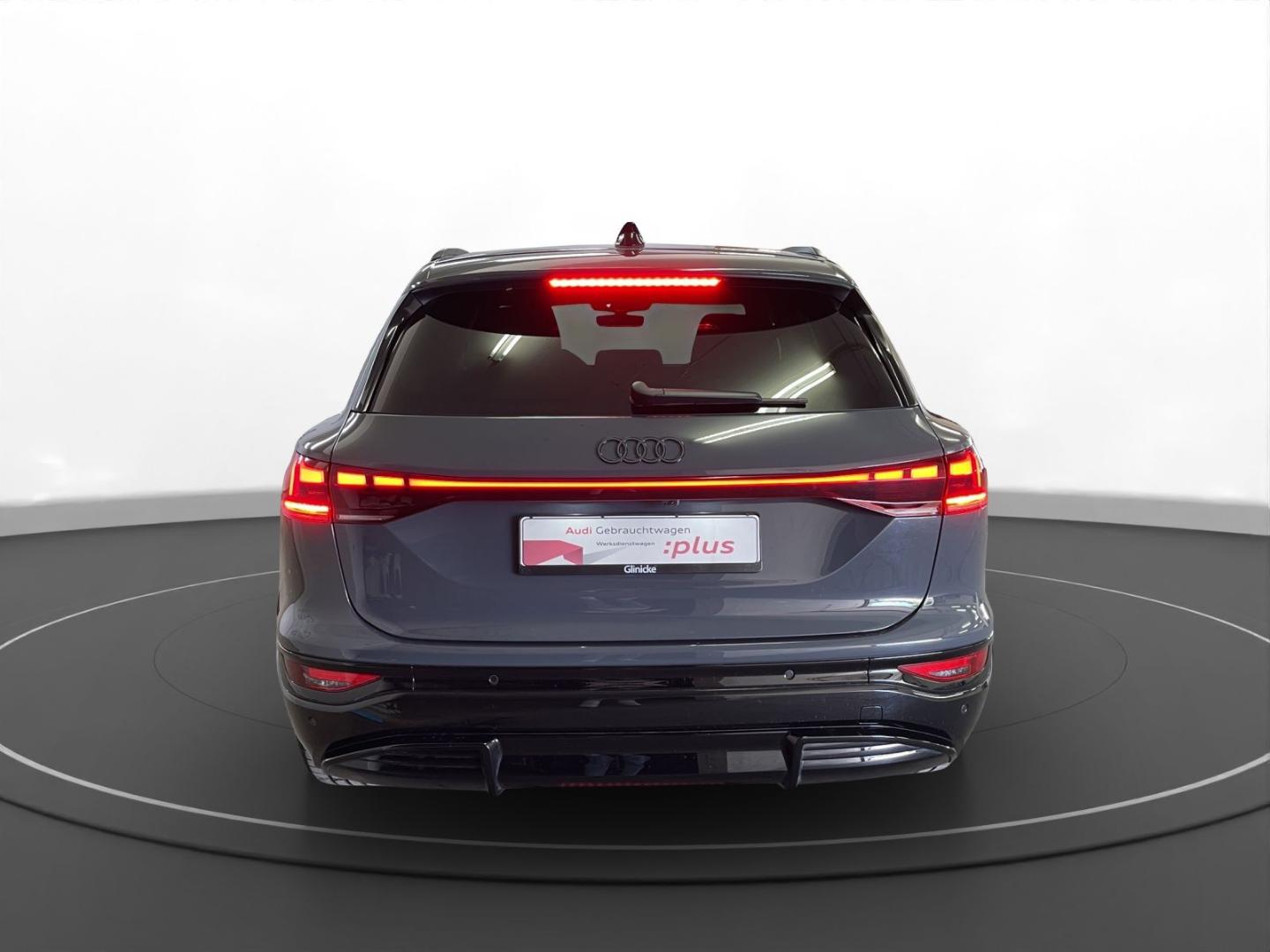 Image about Audi Q6 SUV e-tron e-tron performance