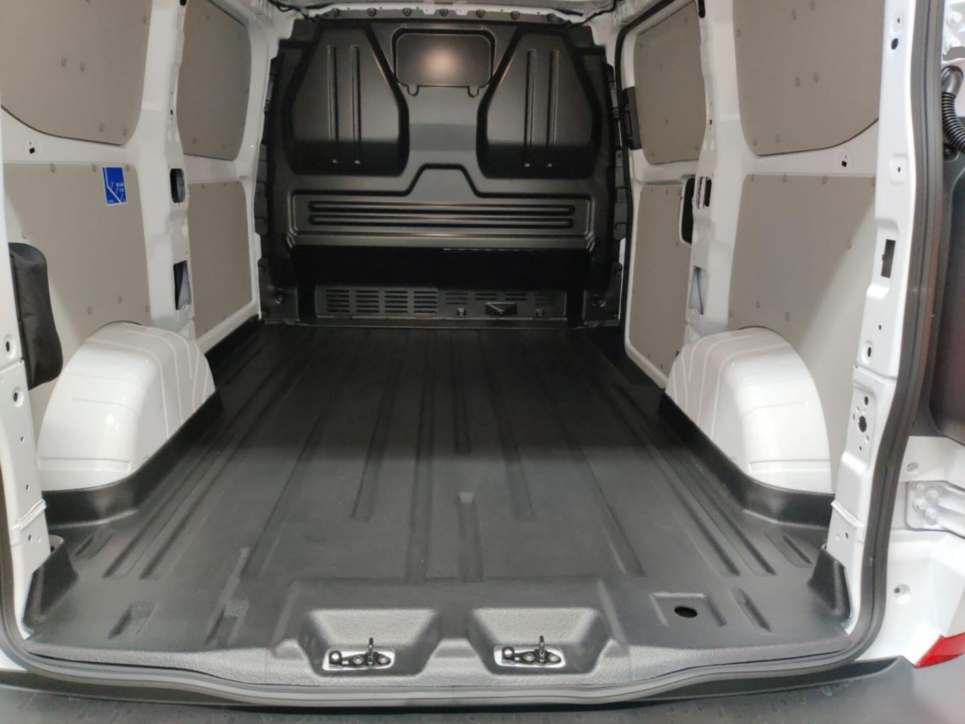 Volkswagen Transporter Kasten kurzer Radstand