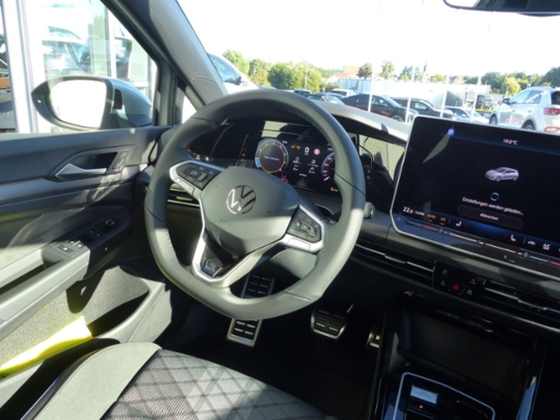 Volkswagen Golf R-Line