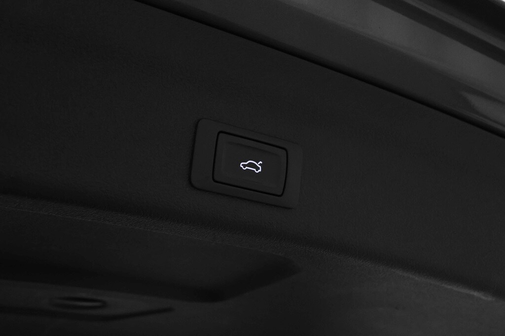 Bild som visar&nbsp;Audi A6 allroad quattro&nbsp;A6 allroad quattro 40 TDI Proline 204 hk S tronic - för mer information kontakta din Audi Partner