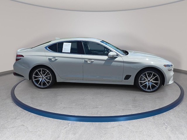 2025 Genesis G70
