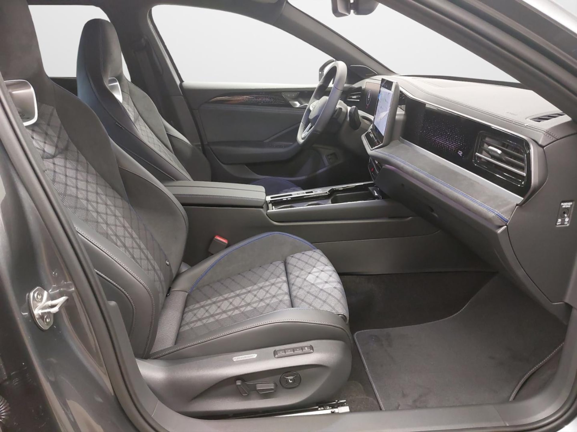 Volkswagen Passat R-Line