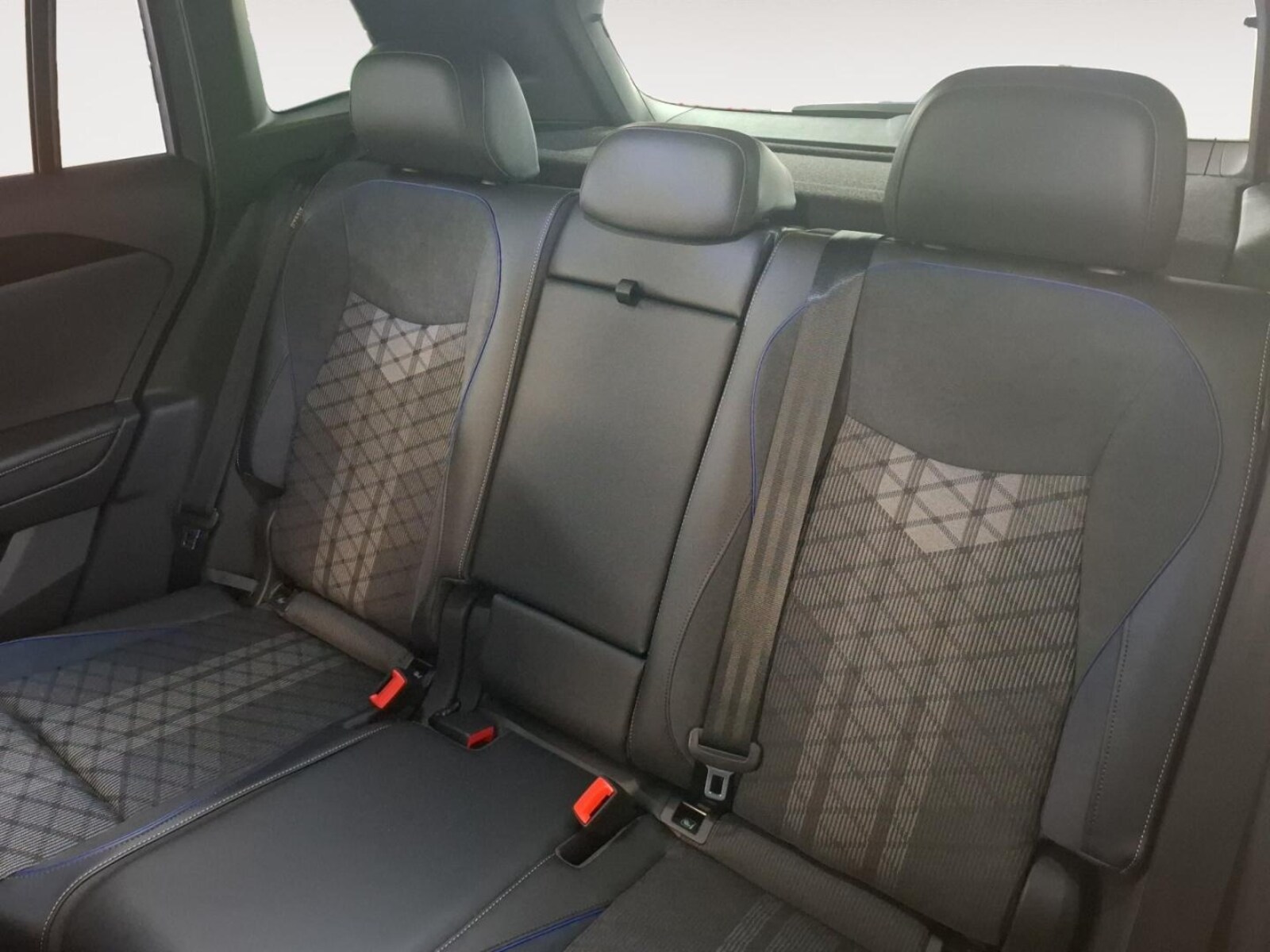 Volkswagen Tiguan – Bild 7