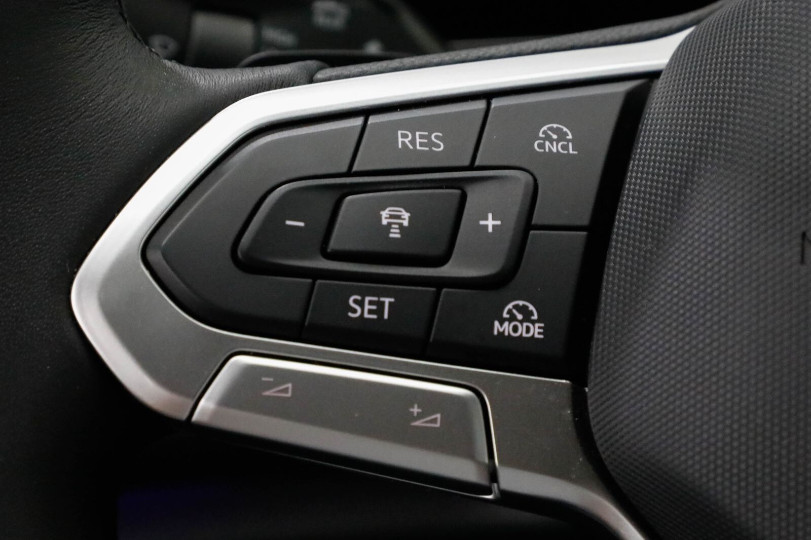 Volkswagen Tiguan – Bild 26