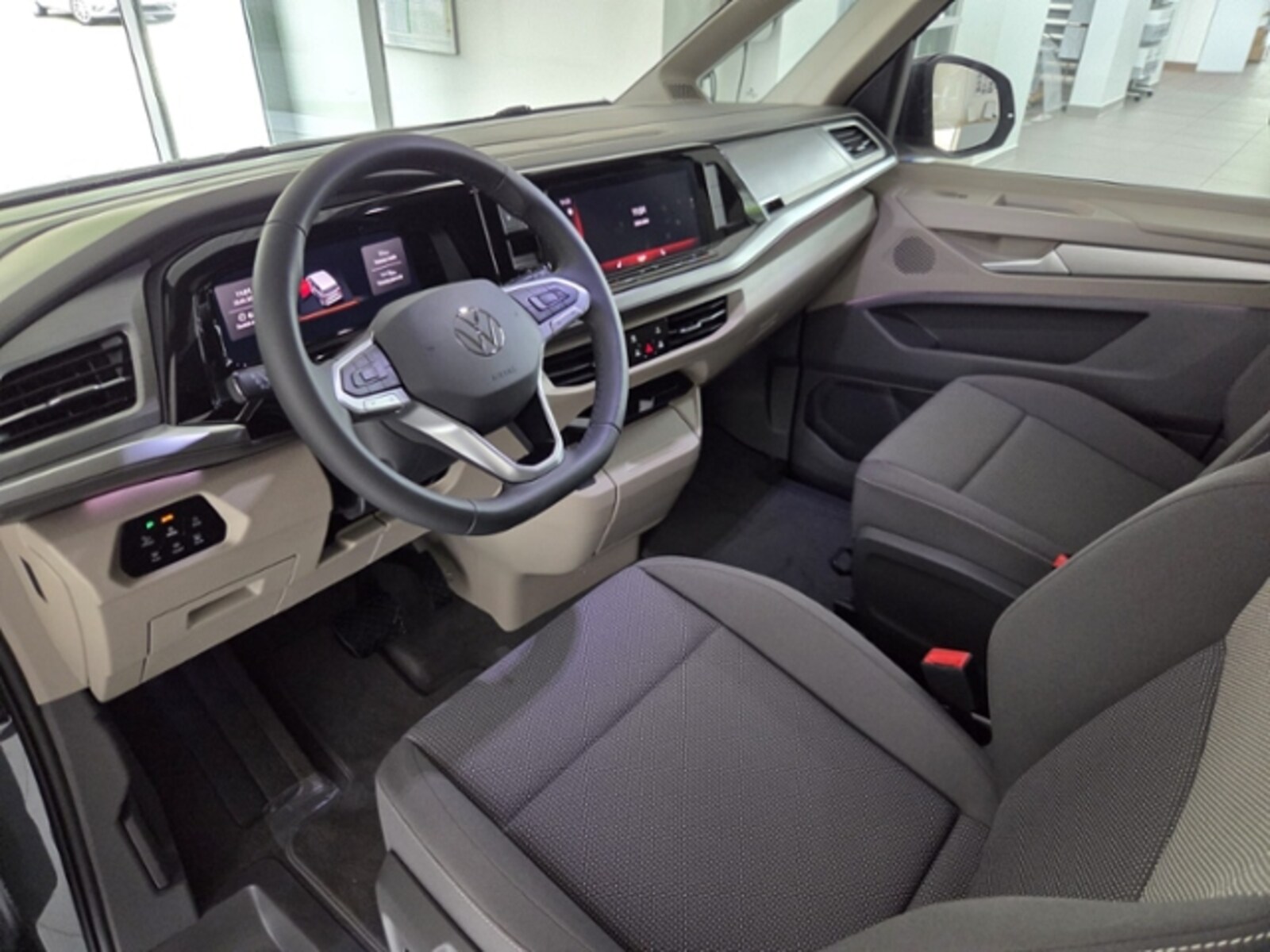Volkswagen Multivan Langversion – Bild 15