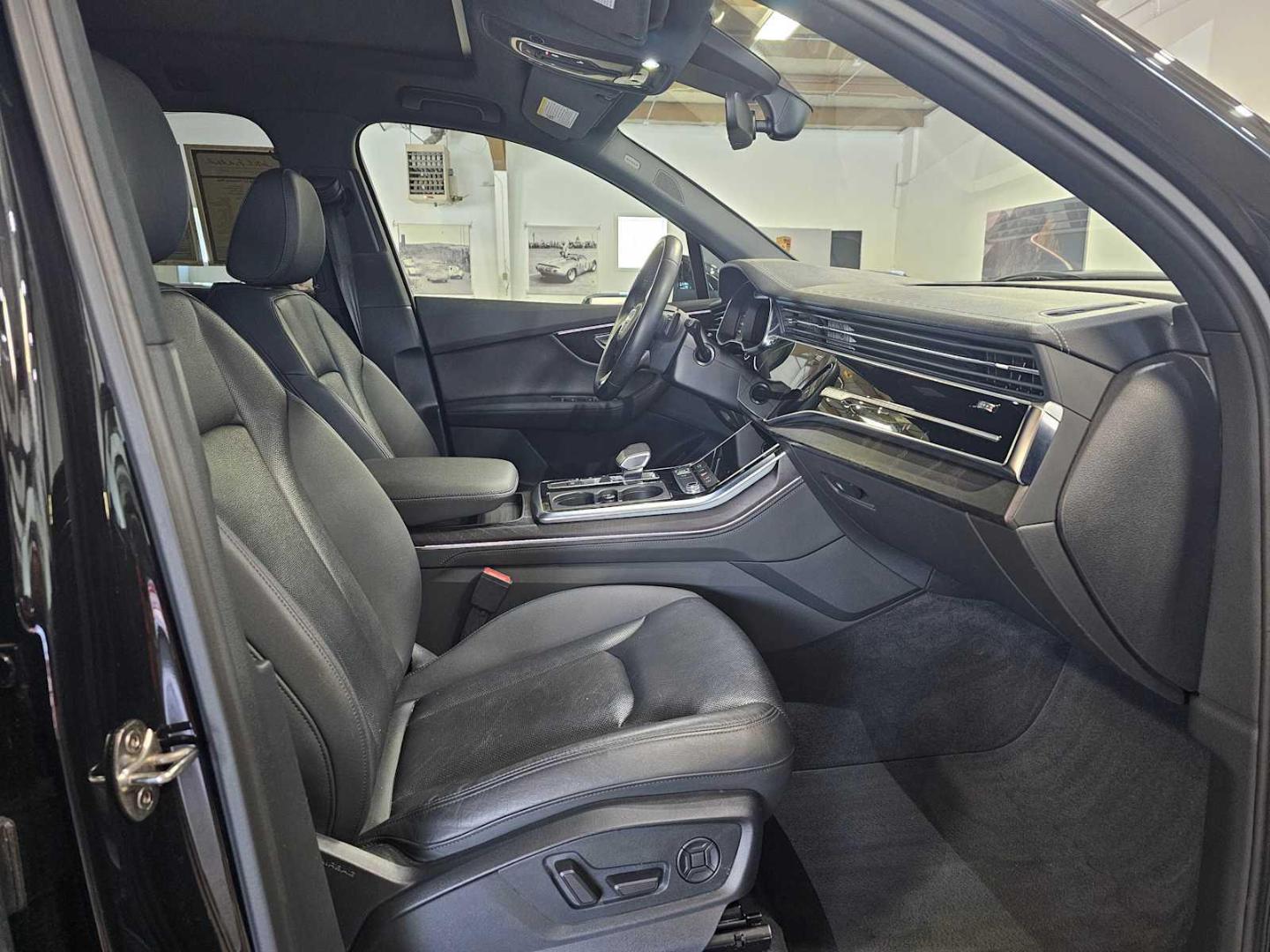 2023 Audi Q7 Premium Plus - Photo 10