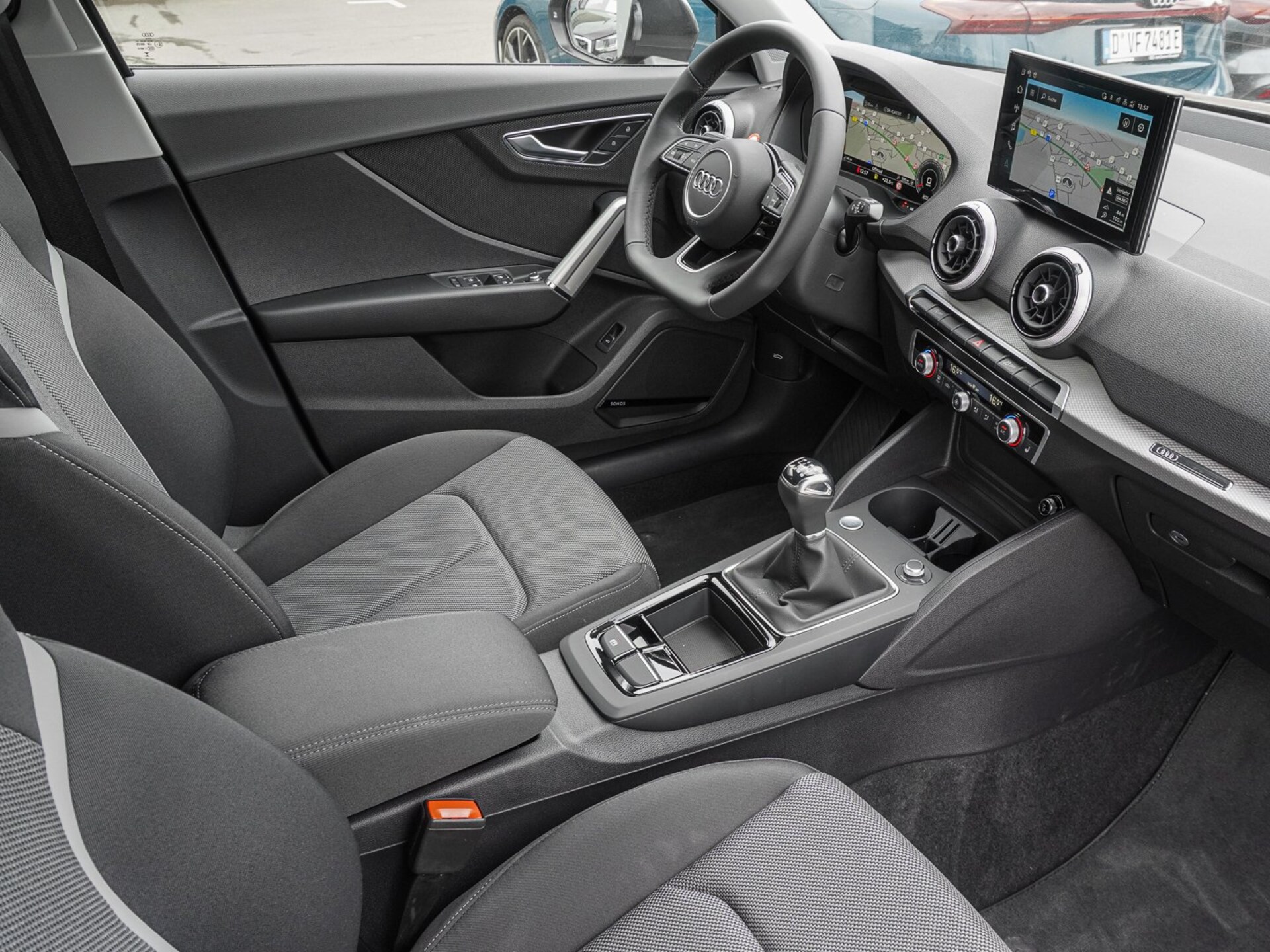 Audi Q2 S line