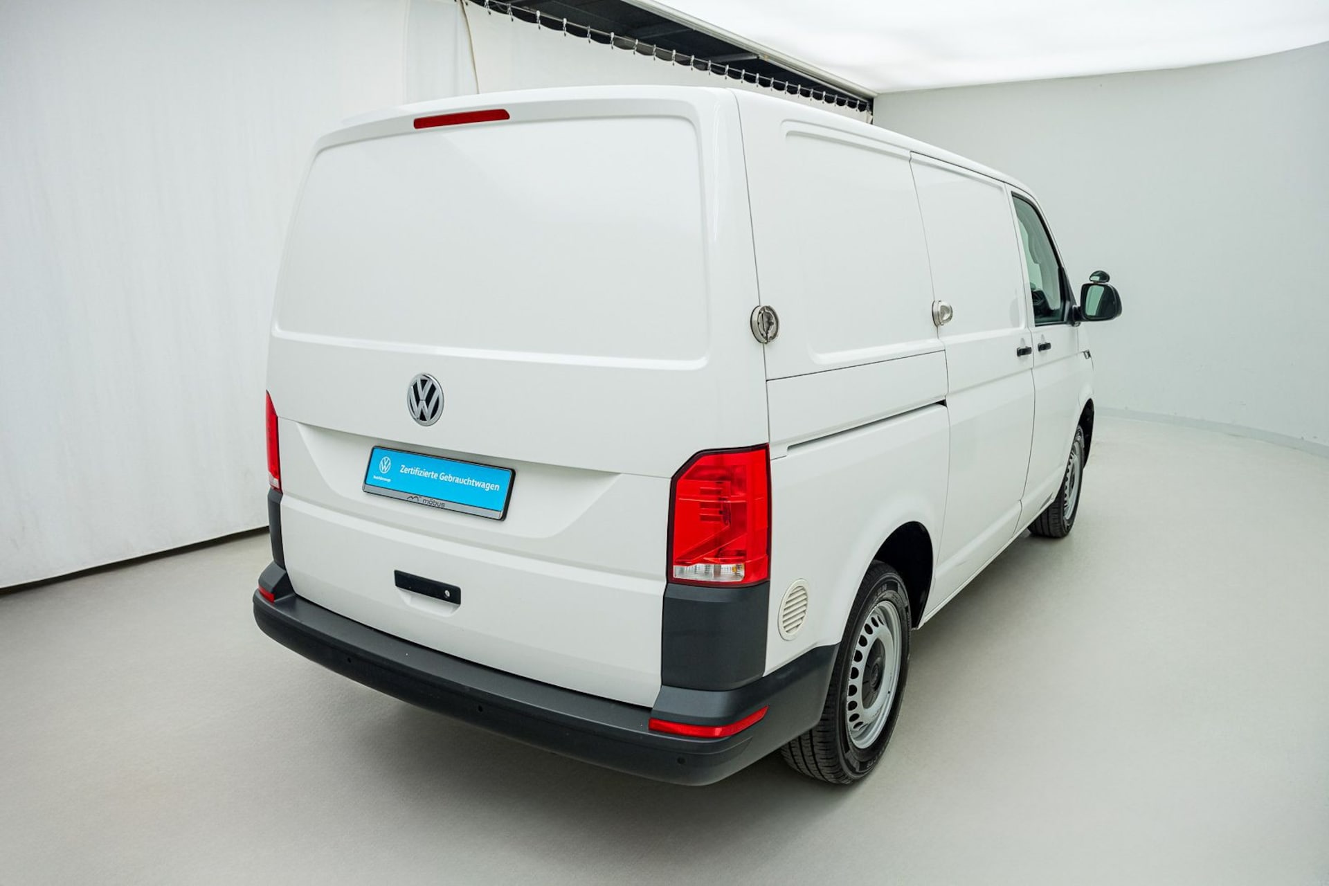 Volkswagen T6.1 Transporter Kasten kurzer Radstand