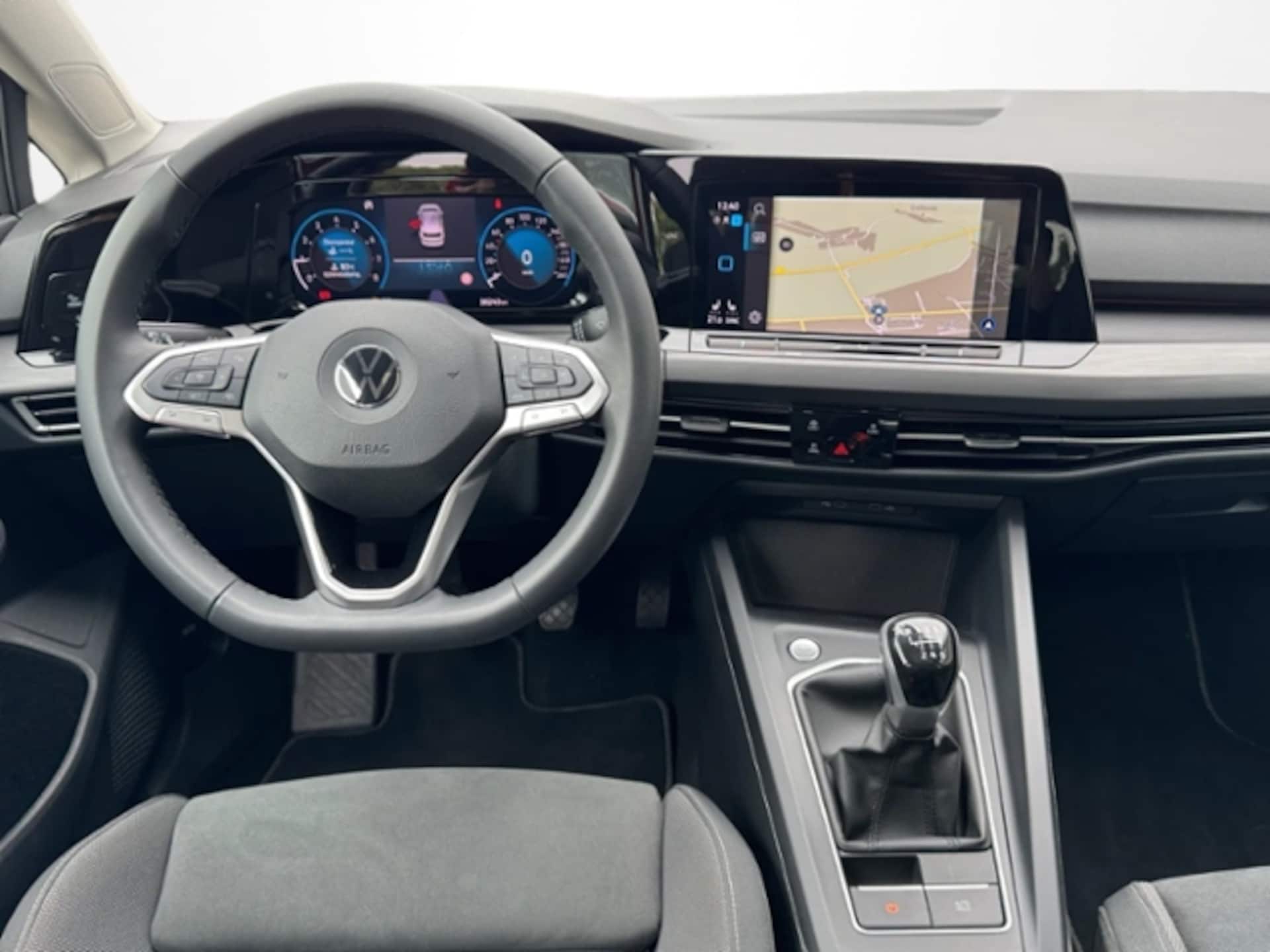 Volkswagen Golf Style