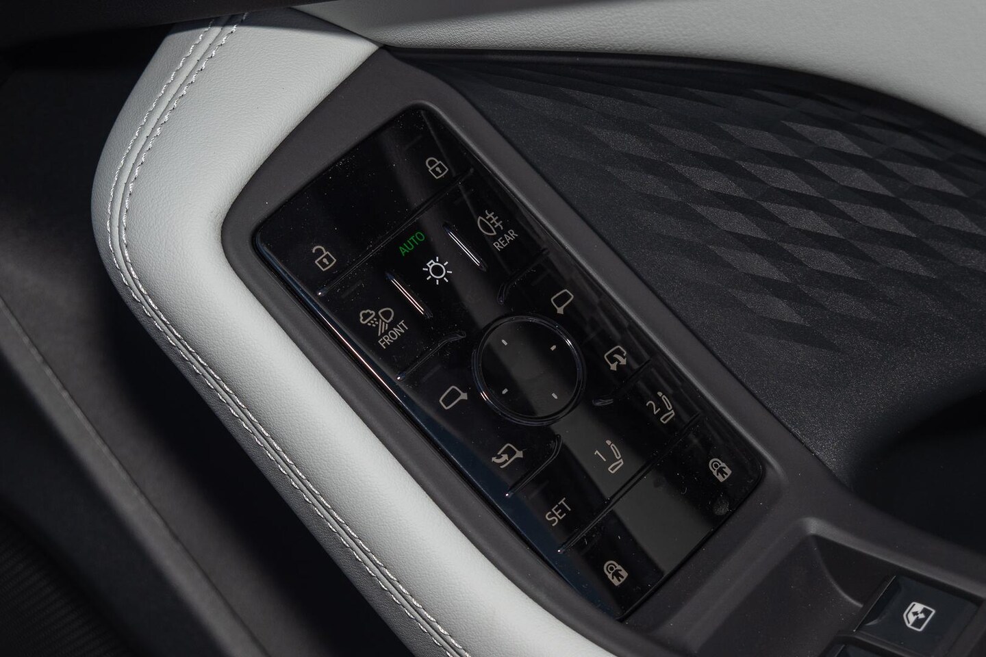 Image about Audi A5 Sedan TFSI e e-hybrid quattro 270 kW S tronic