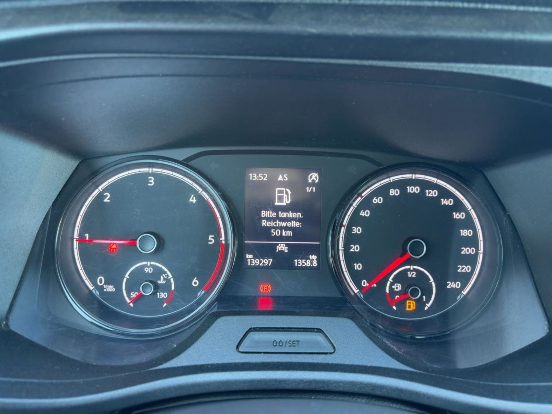 Volkswagen T6.1 Transporter Kombi langer Radstand