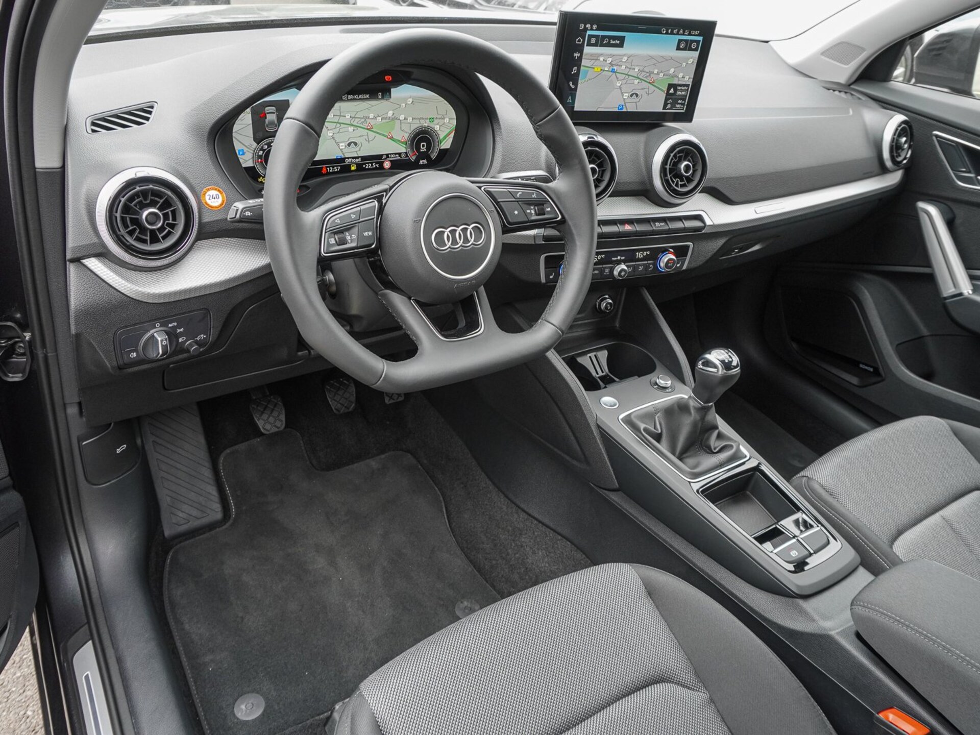 Audi Q2 S line