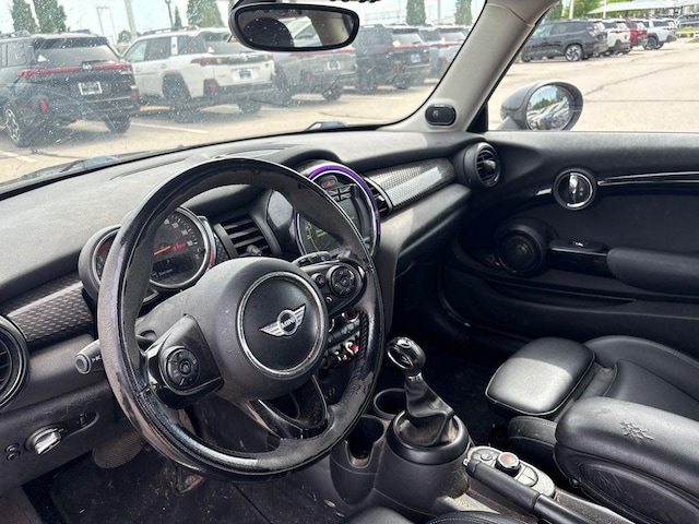 2018 MINI