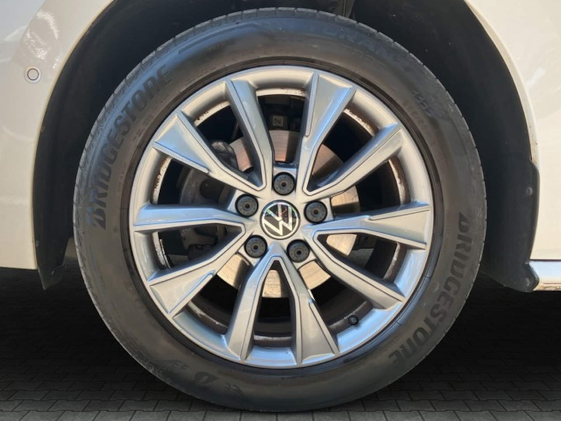 Volkswagen Multivan Langversion Style