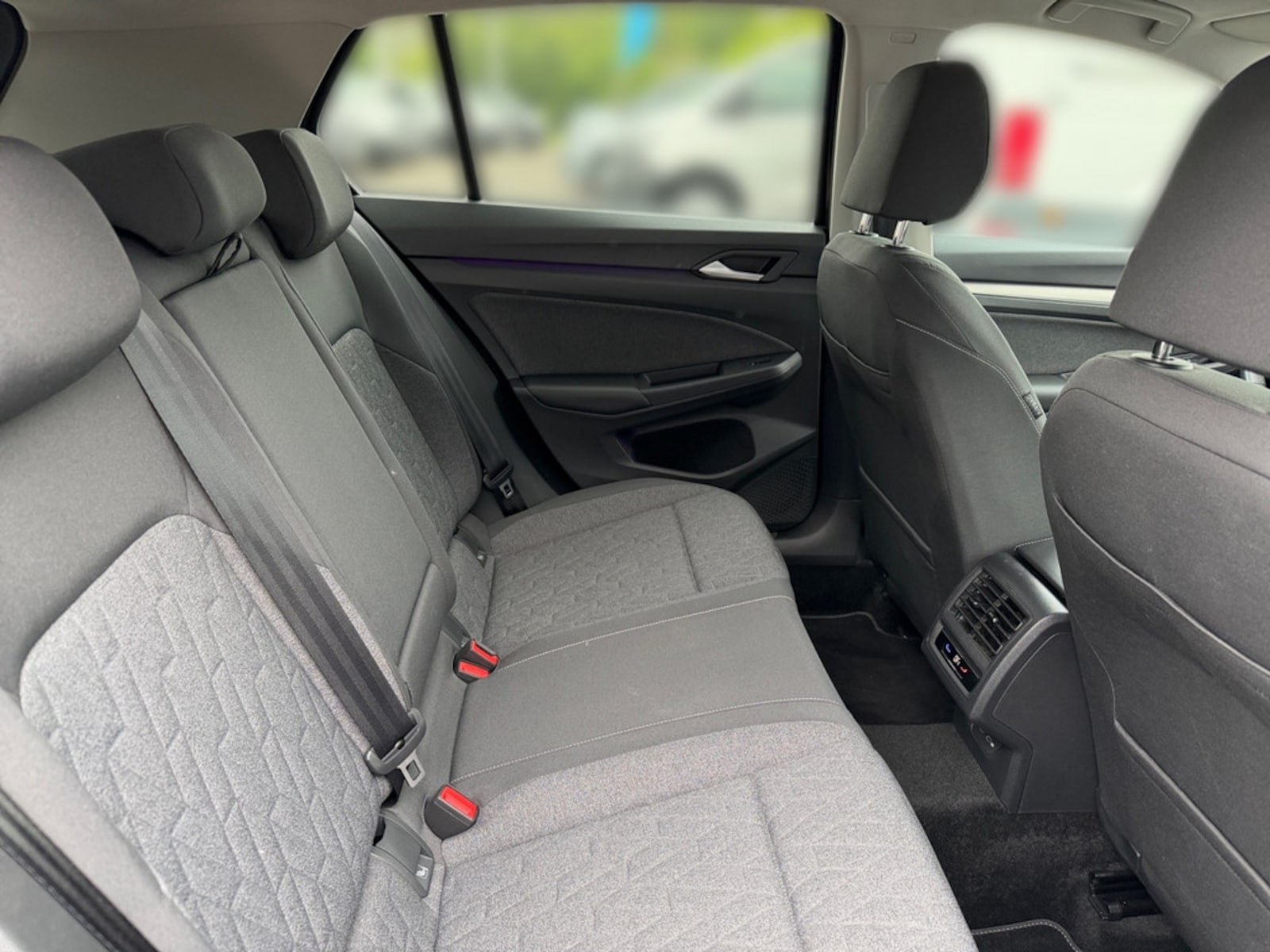 Volkswagen Golf – Bild 13